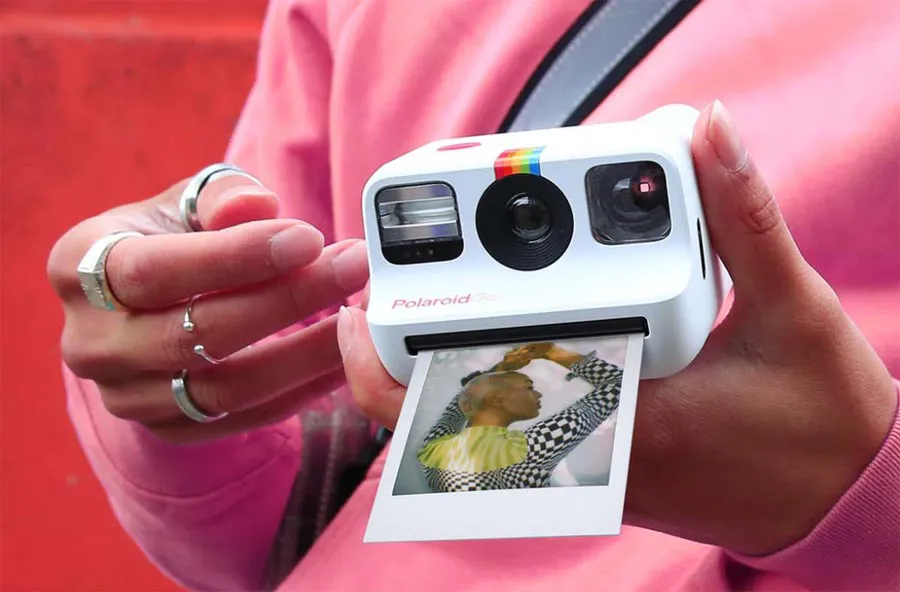 Aparat natychmiastowy Polaroid GO czerwony